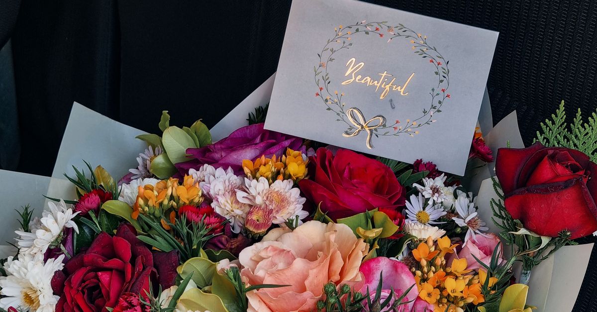 Bright and Cheerful Gerbera Daisies for Last-Minute Gifts