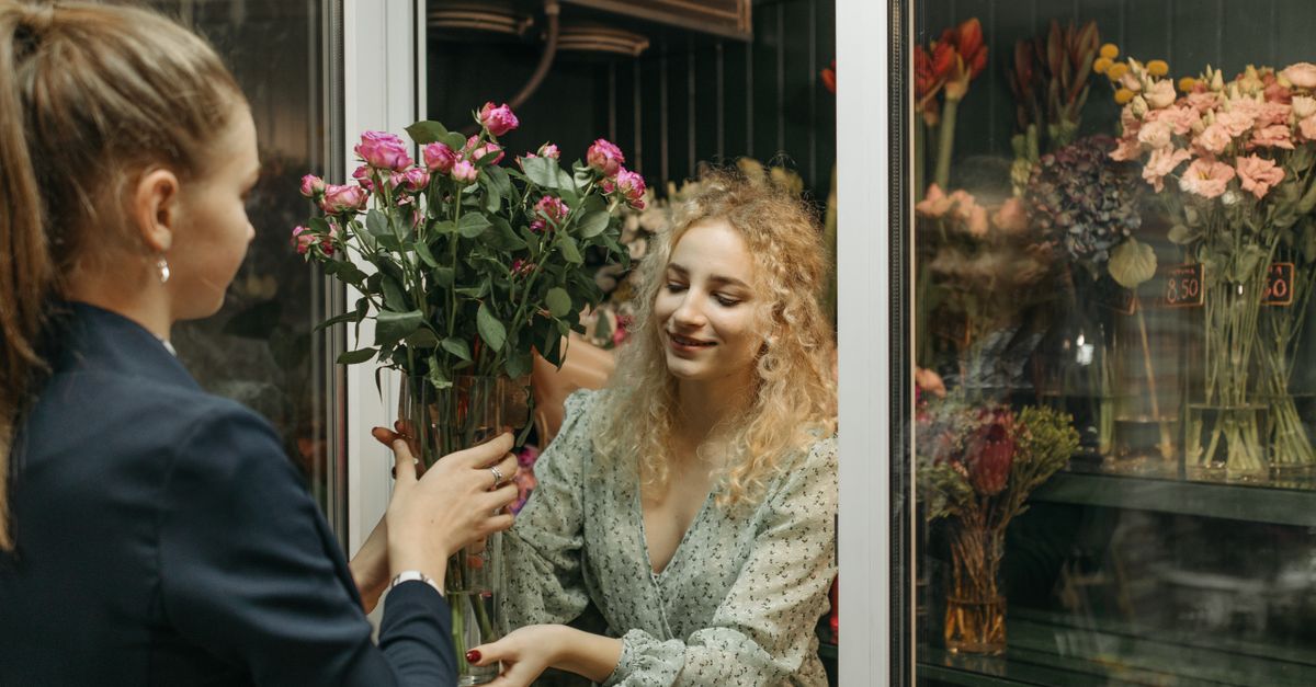 Creative Floral Ideas for Milestone Anniversaries in Newcastle