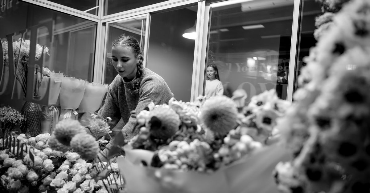 Real Stories from Customers on Same Day Flower Deliveries in Newcastle